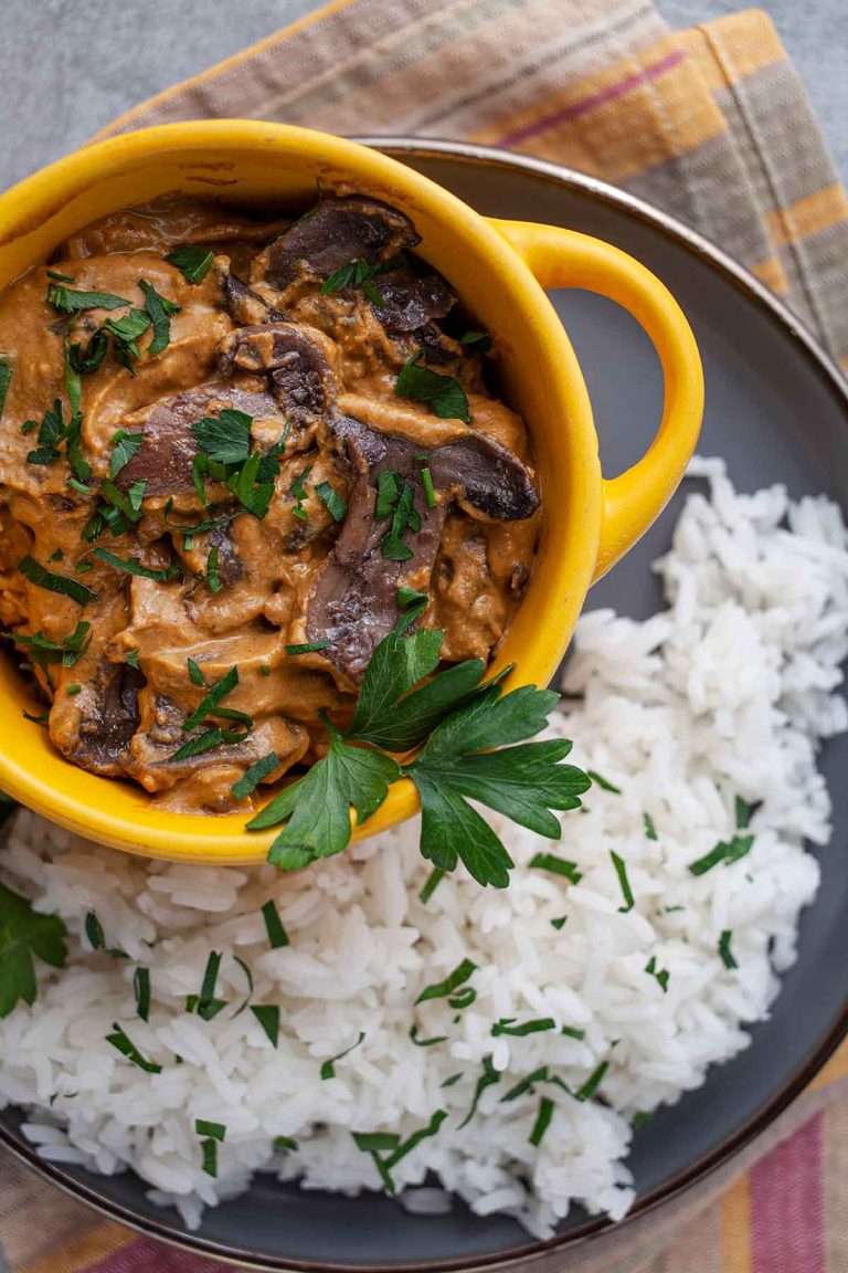 Curried Mushrooms Stew reteta tocana ciuperci cu curry