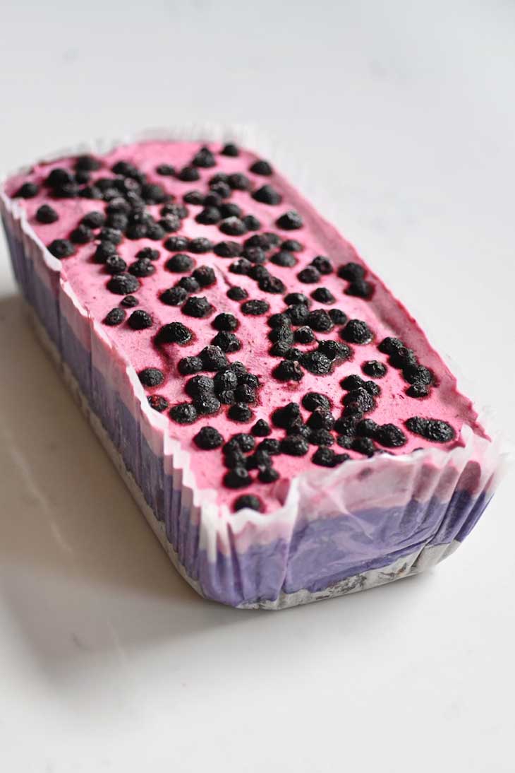 Raw Vegan Berry Cheesecake Slices