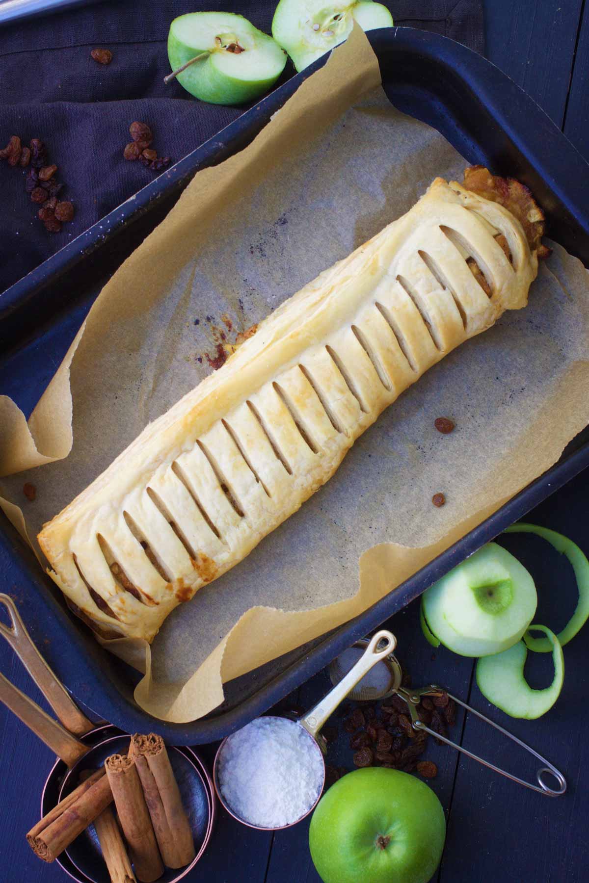 Vegan Apple Strudel