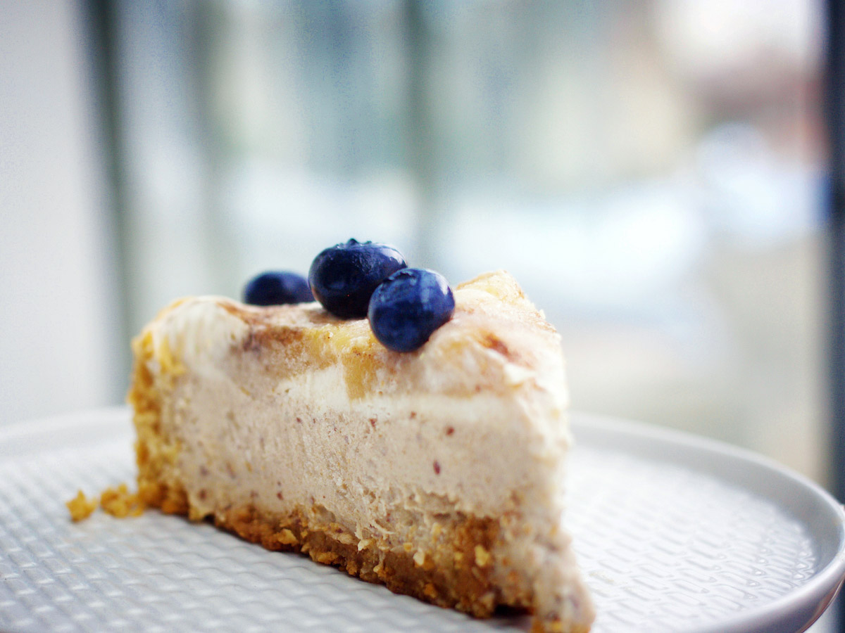 Vegan Banana Cream Pie slice vegan banoffee pie tarta cu banane