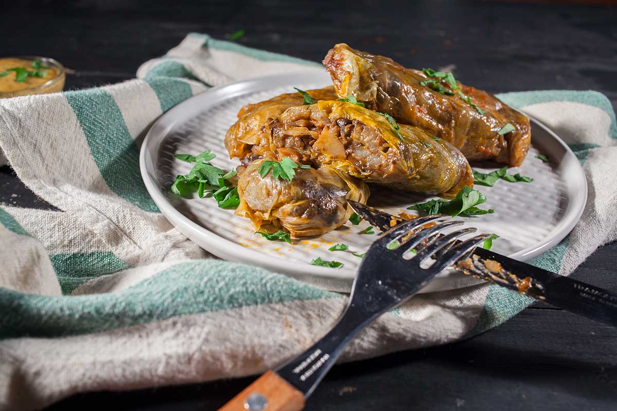 vegetarian cabbage rolls with mushrooms 